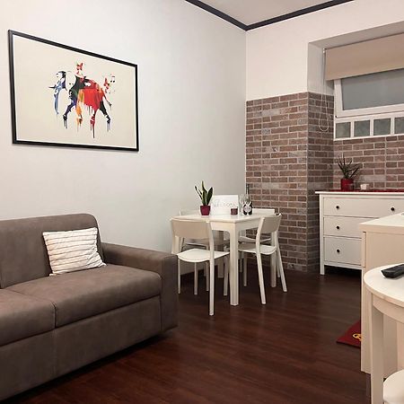 Apartamento Casina Dacia Roma Exterior foto